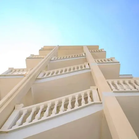 View 360° *